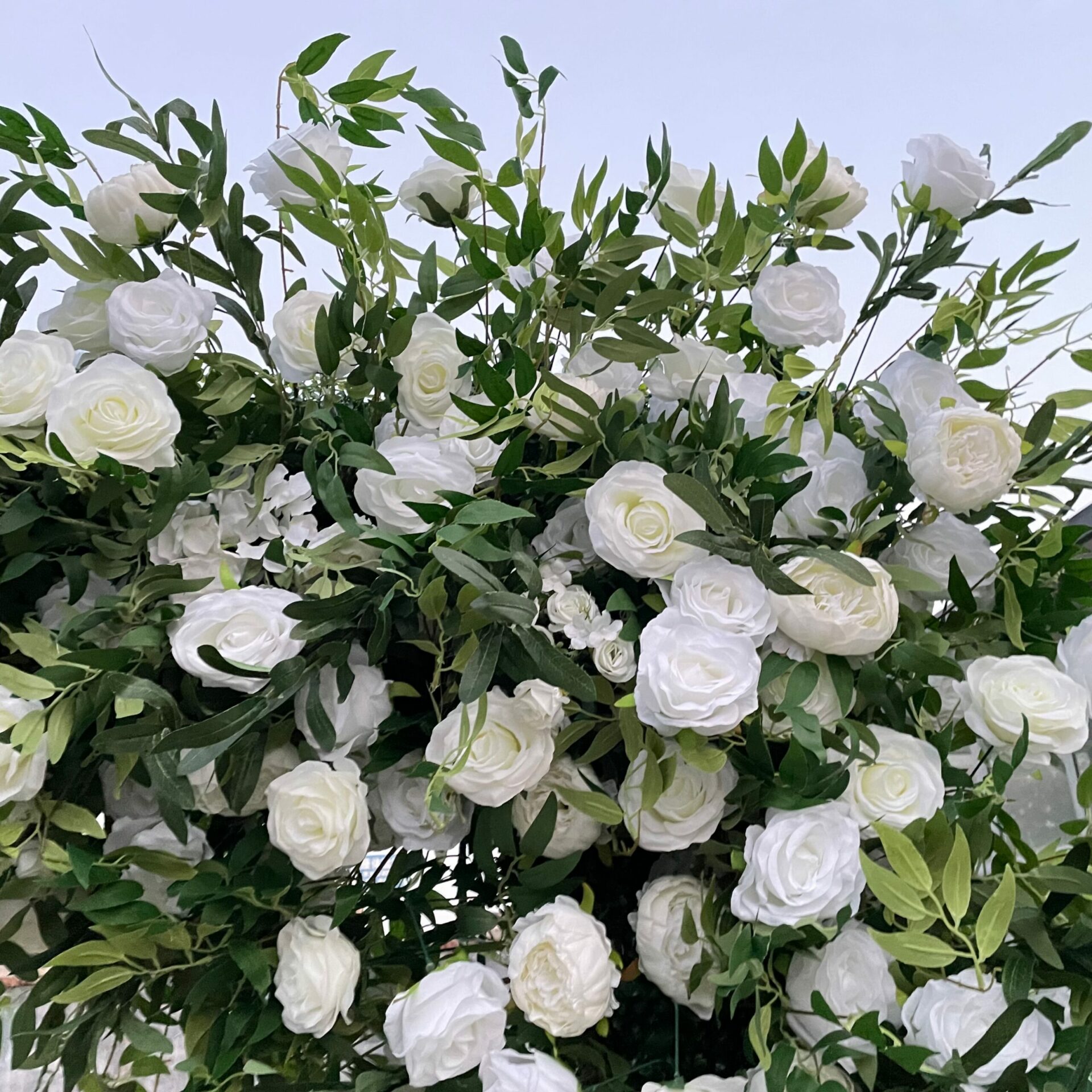 A006 2.4m*2.4m green and white garden  flower arch for wedding floral backdrop