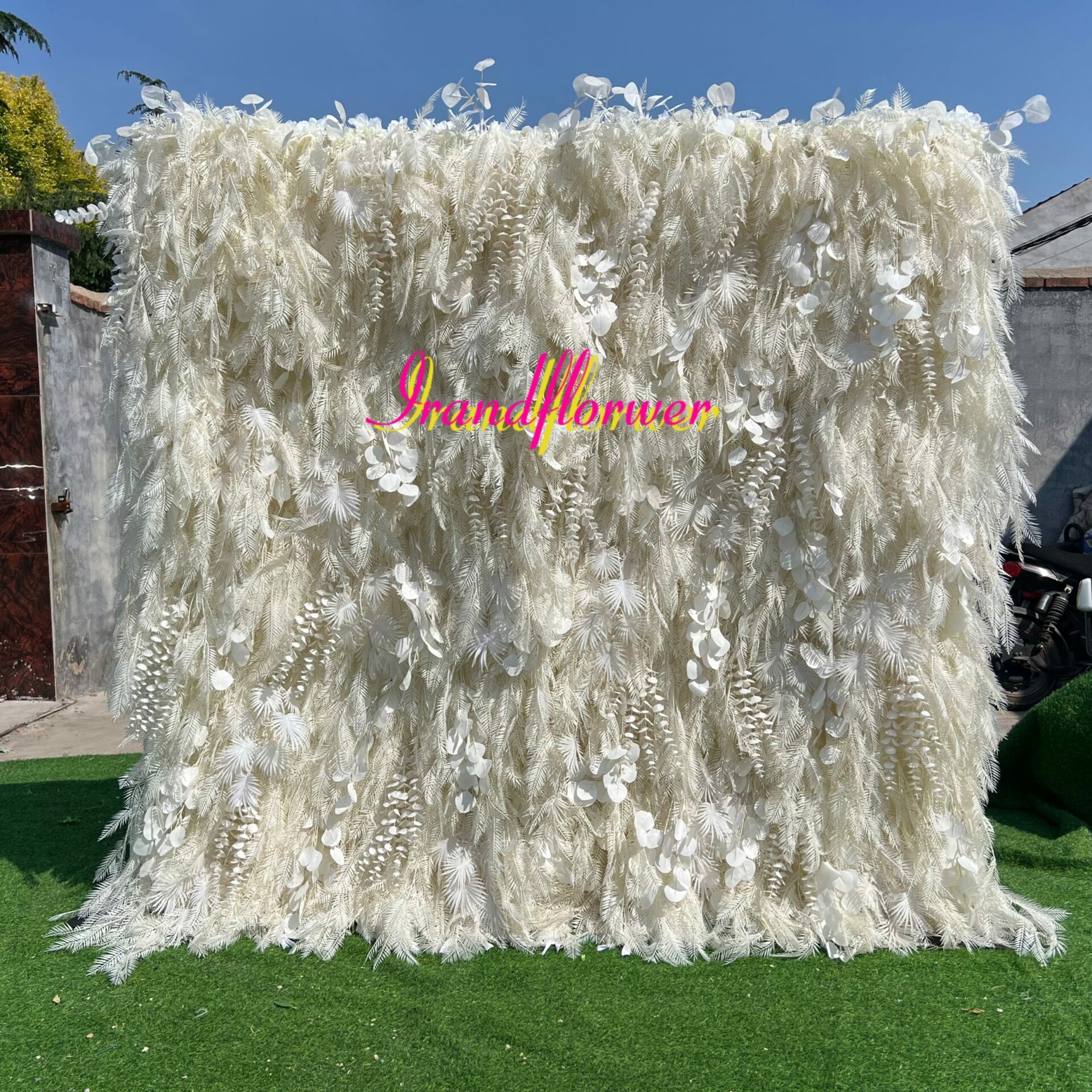 W006 5D 8*8ft white pampas grass wall roll up floral backdrop